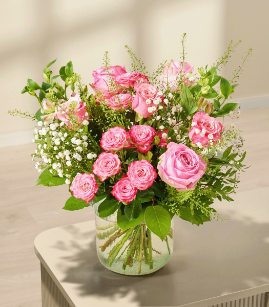 Blumenstrauß „Lieblingsmensch M“ in Rosé und Pink für 29,99 Euro